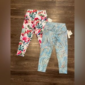 Two Evolution and Creation 7/8 leggings, size medium